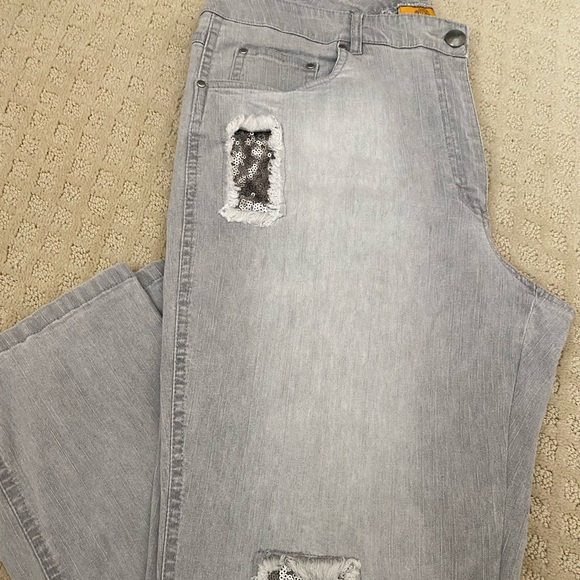 Jeans - Ruby Rd. - Picture 3 of 5